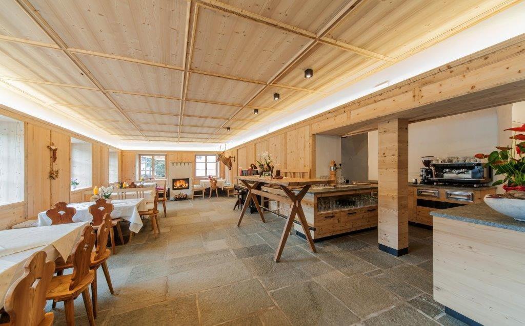 Landhotel Gasthof Zum Loewen Роденго Экстерьер фото