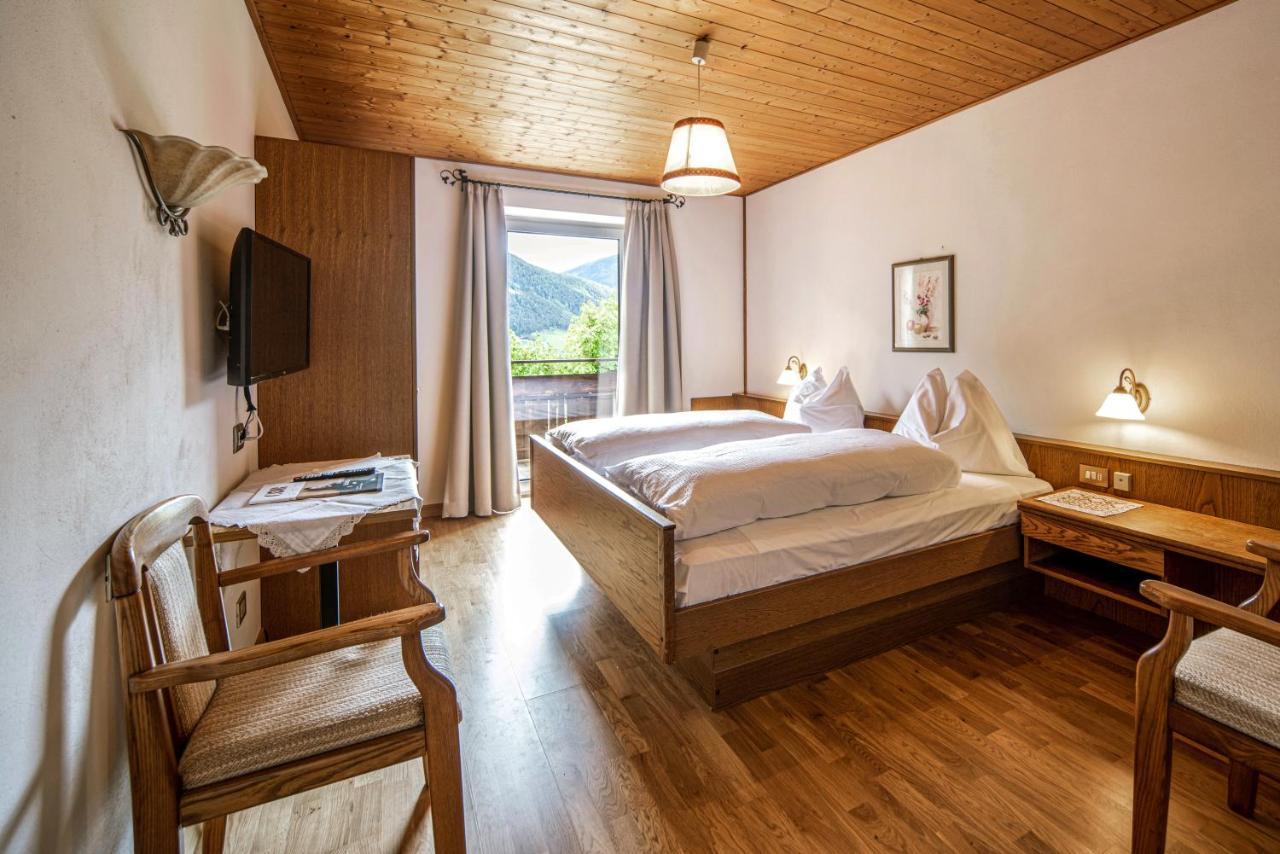 Landhotel Gasthof Zum Loewen Роденго Экстерьер фото