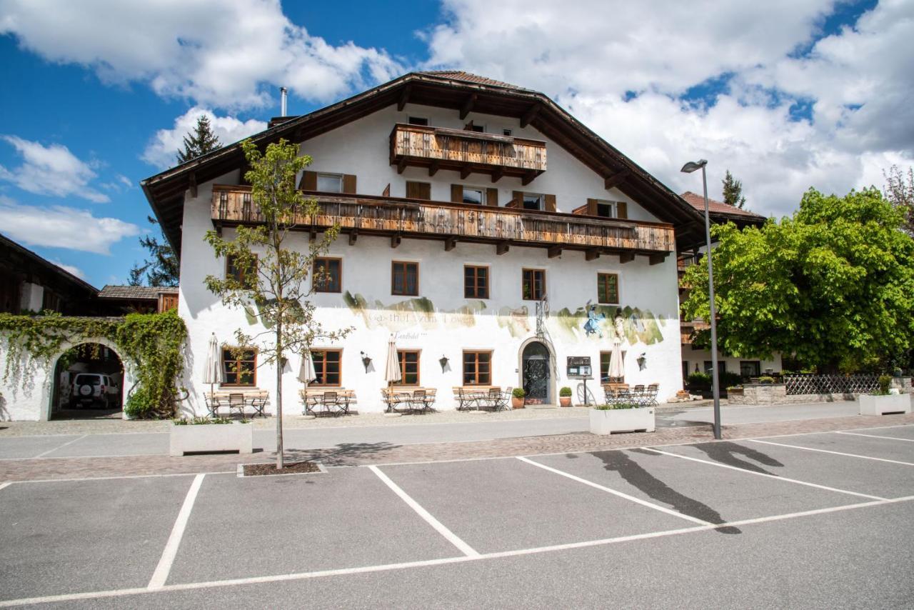 Landhotel Gasthof Zum Loewen Роденго Экстерьер фото