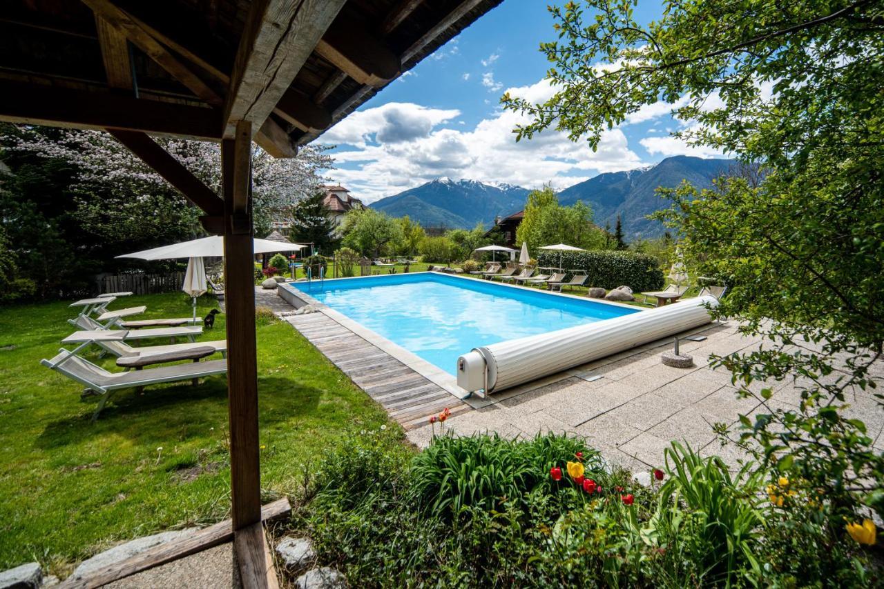 Landhotel Gasthof Zum Loewen Роденго Экстерьер фото