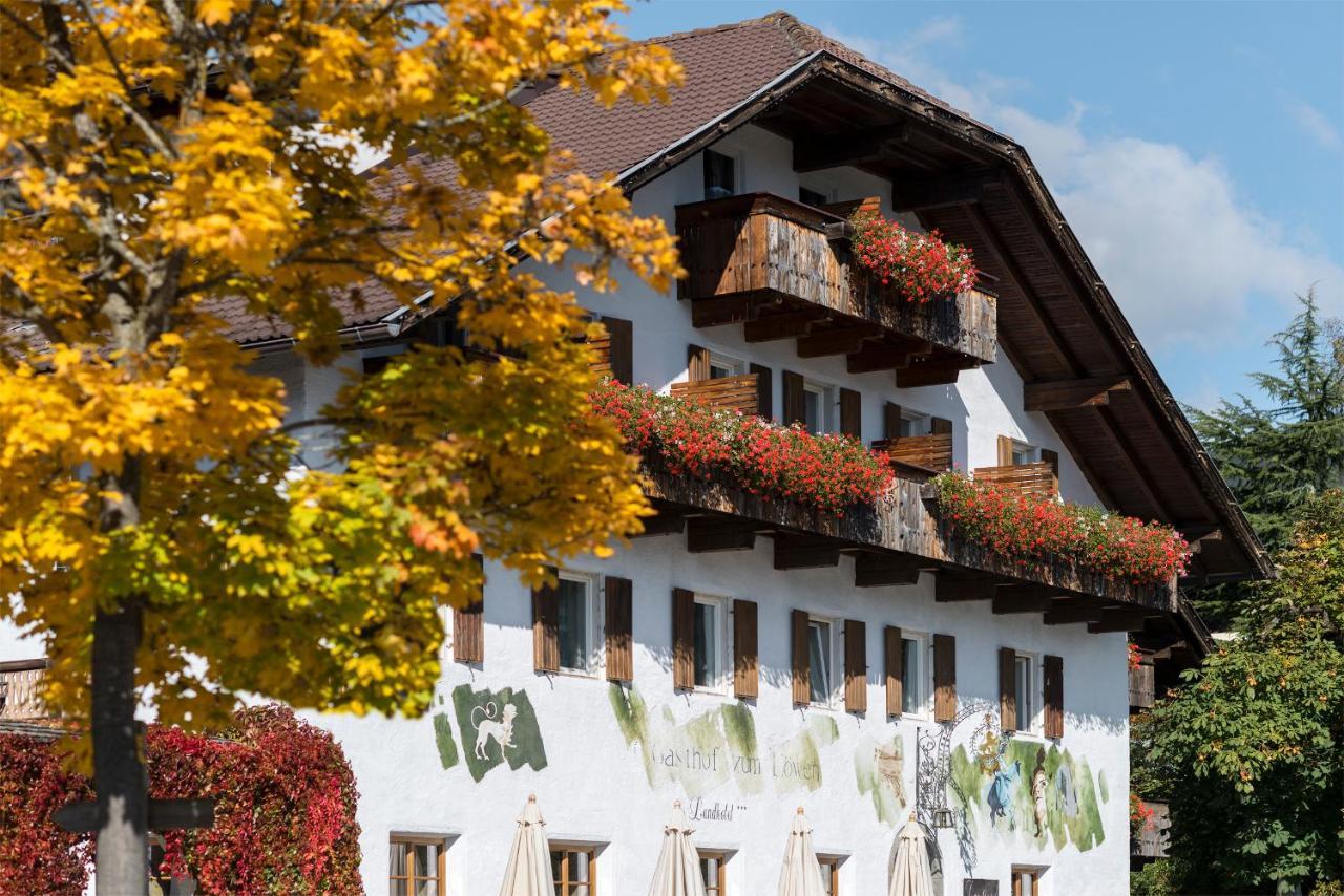 Landhotel Gasthof Zum Loewen Роденго Экстерьер фото