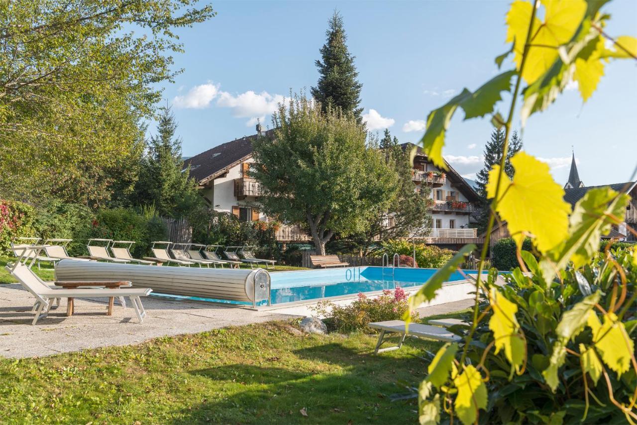 Landhotel Gasthof Zum Loewen Роденго Экстерьер фото